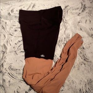 Alo Goddess legging